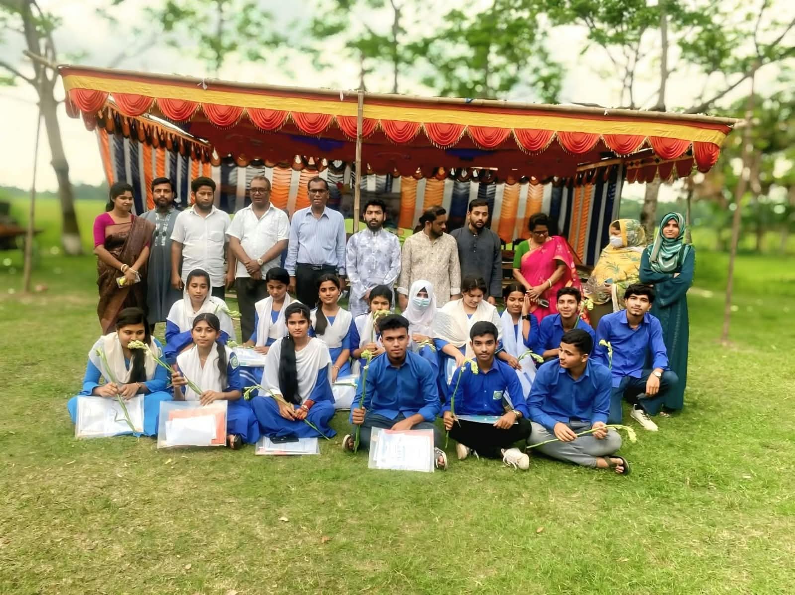 ক্যাম্পাস স্লাইড